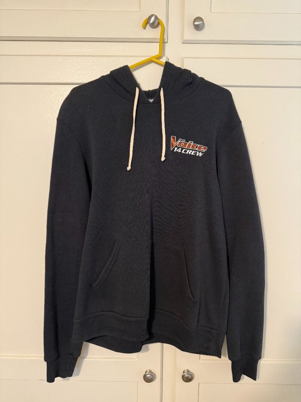 The Voice season 14 crew pullover hoodie Men's size Large